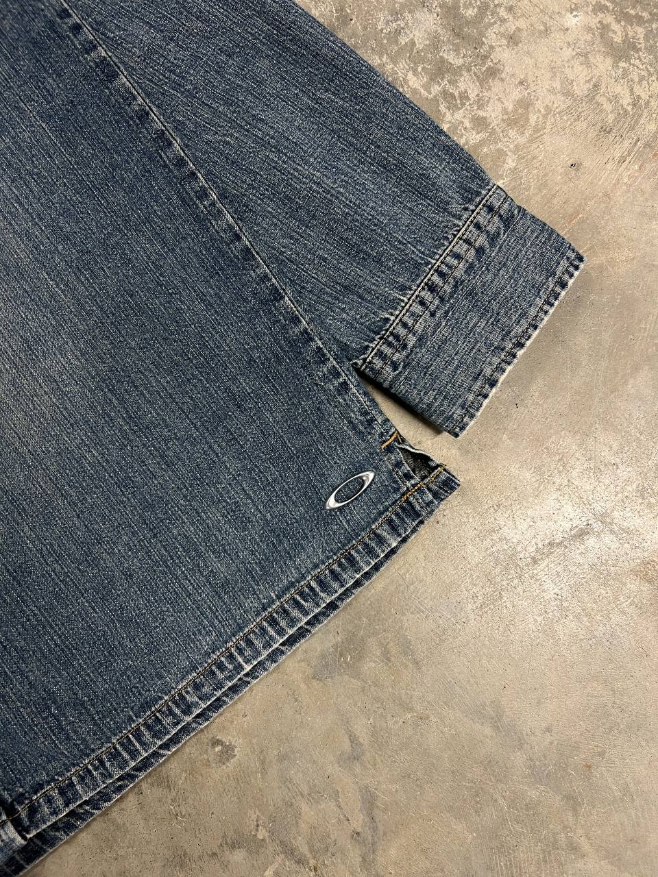 00s Vintage Oakley Denim Shirt