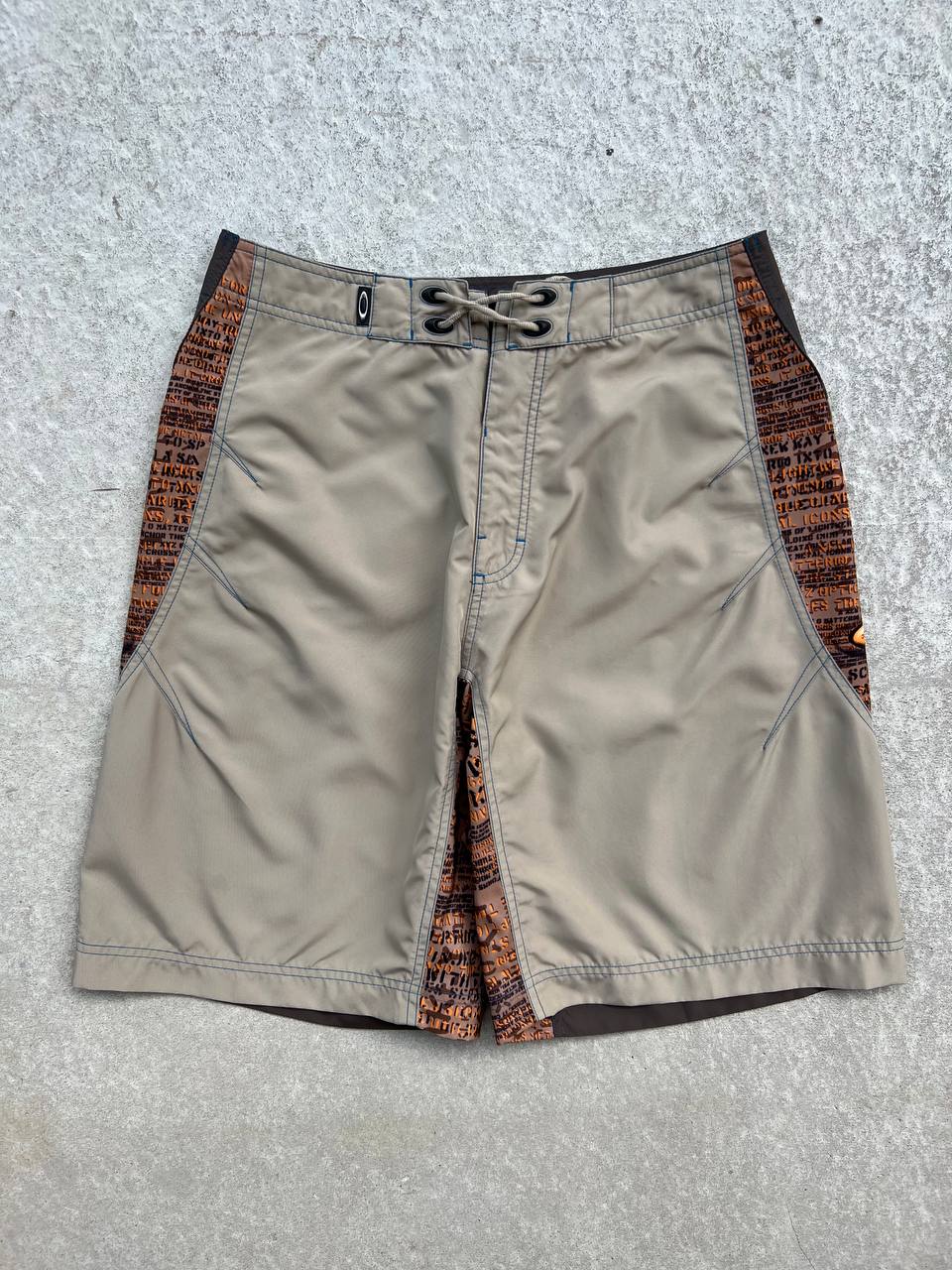 00s Vintage Oakley Shorts