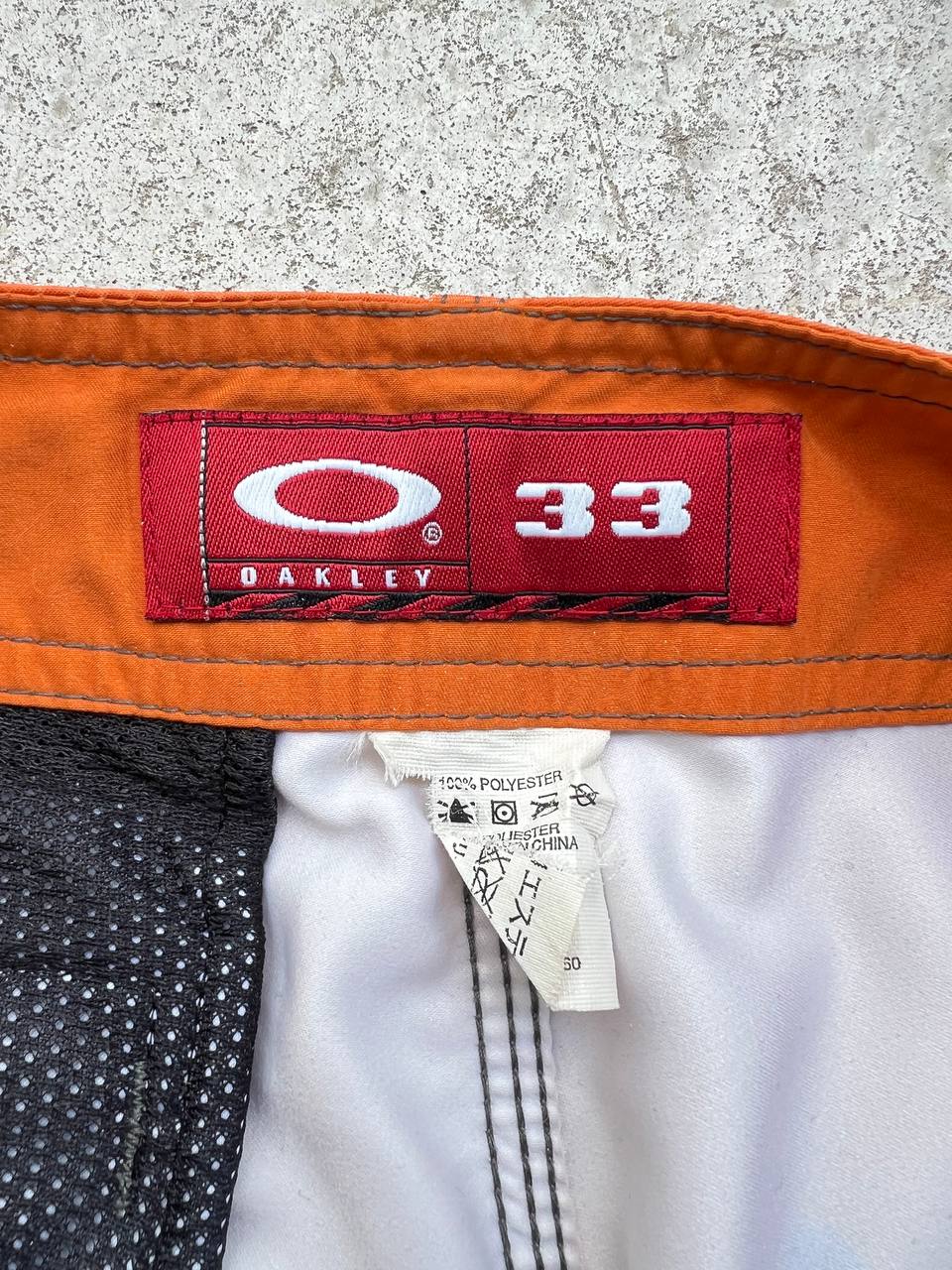 00s Vintage Oakley Static Bermuda Shorts