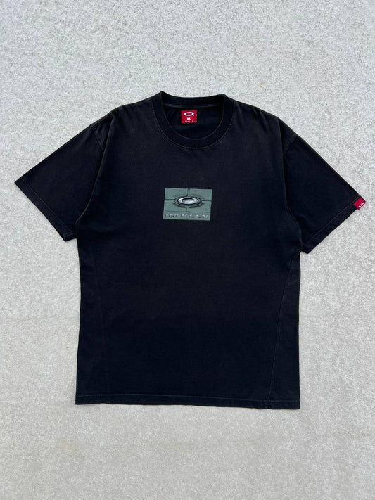 00s Vintage Oakley T-Shirt