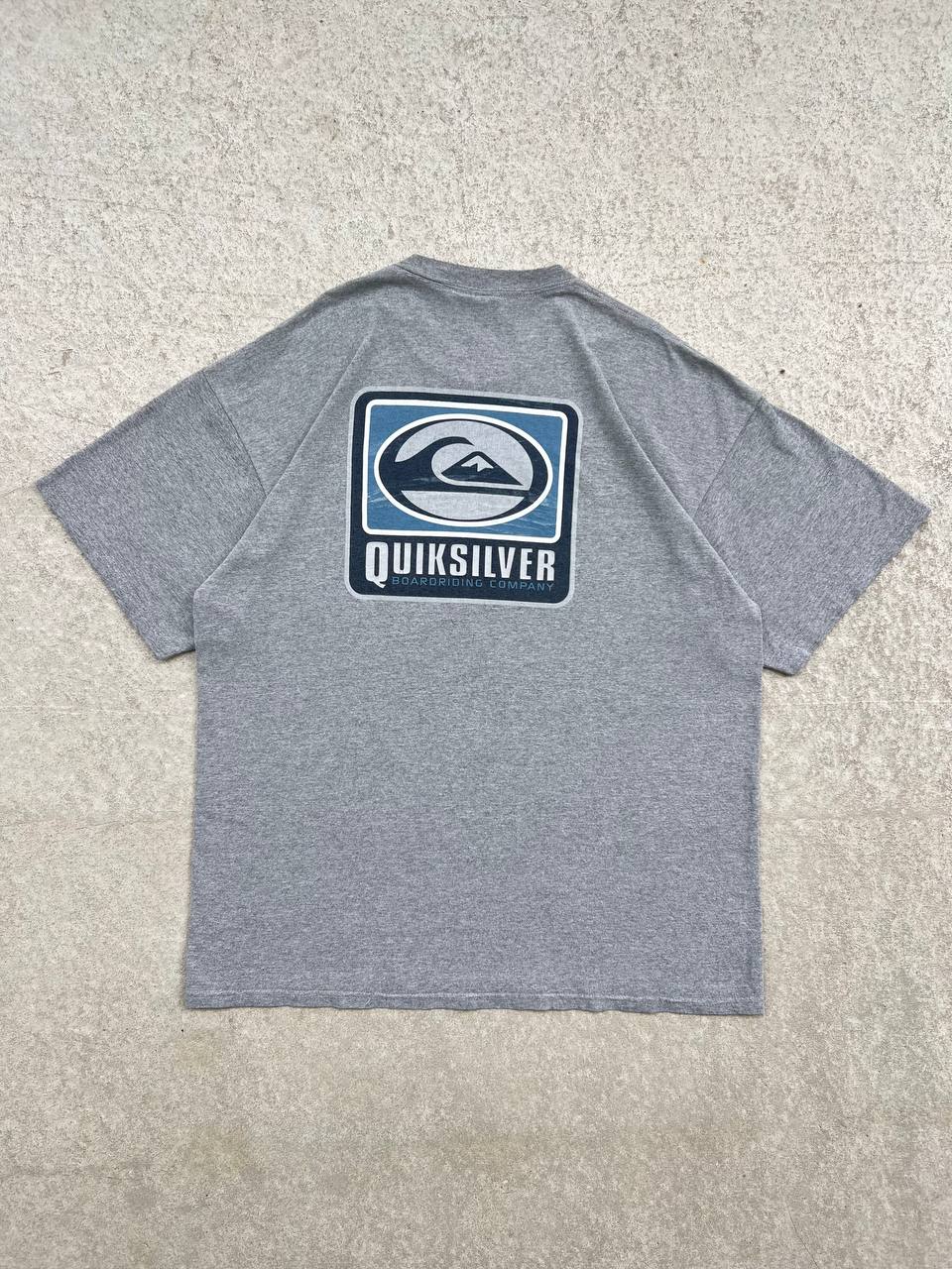00s Vintage Quiksilver T-Shirt