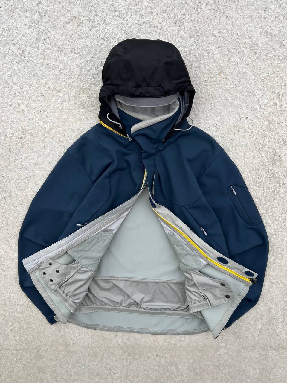 00s Vintage Salomon Advanced Skin Cordura Softshell Jacket