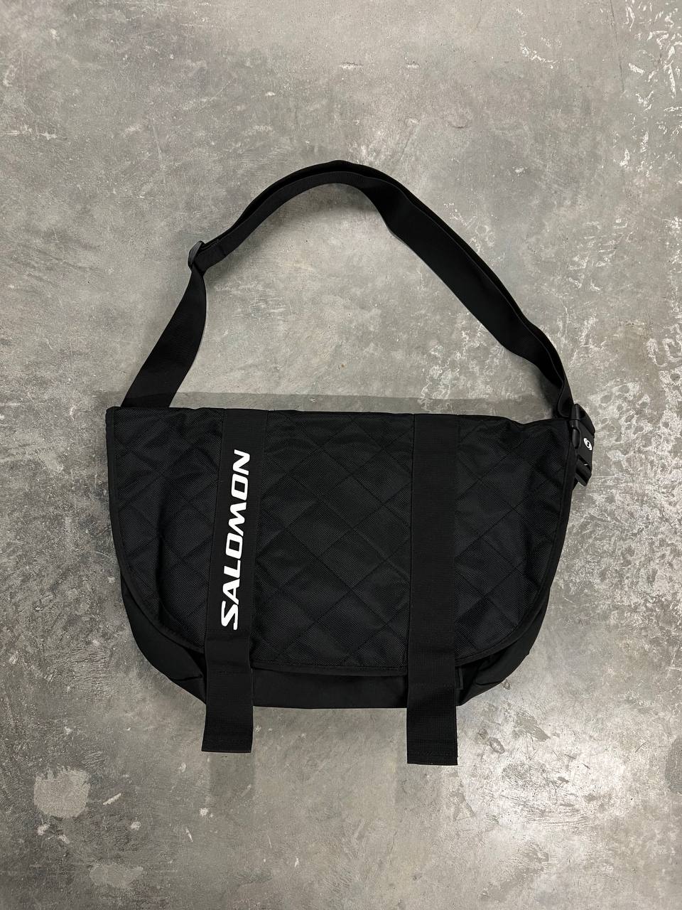 00s Vintage Salomon Shoulder Messenger Bag