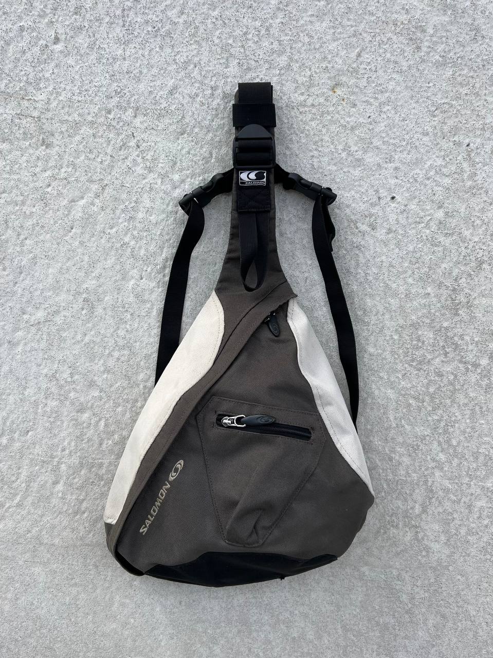 00s Vintage Salomon Sling Bag