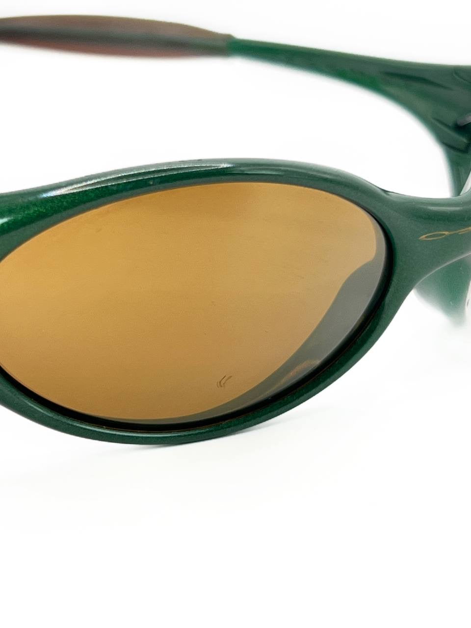 1999 Vintage Oakley Eye Jacket Joker / Gold Iridium Sunglasses