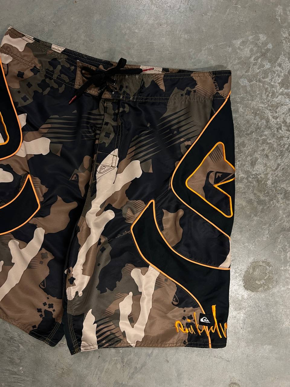 00s Vintage Quiksilver Camo Board Shorts