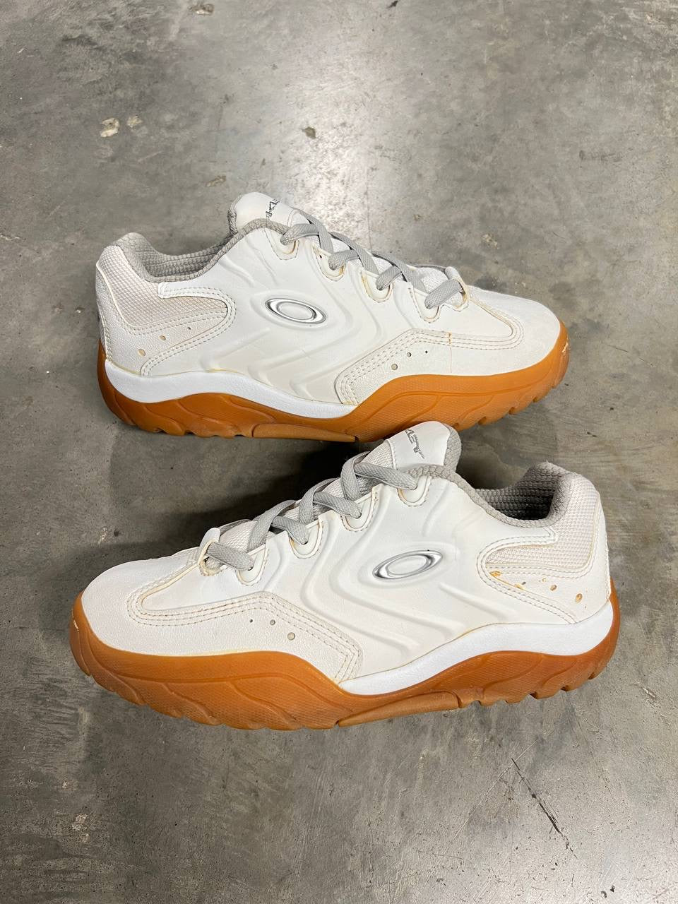 00s Vintage Oakley Radar Skate Shoes White