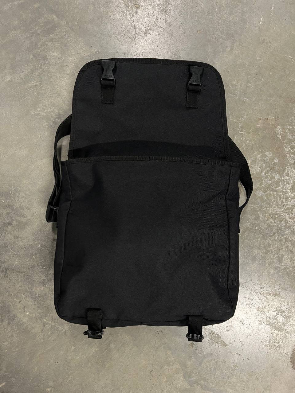 00s Vintage Nike Shoulder Bag