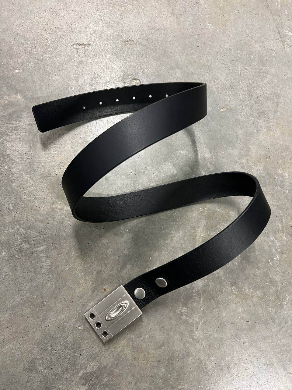 Vintage Oakley Leather Belt