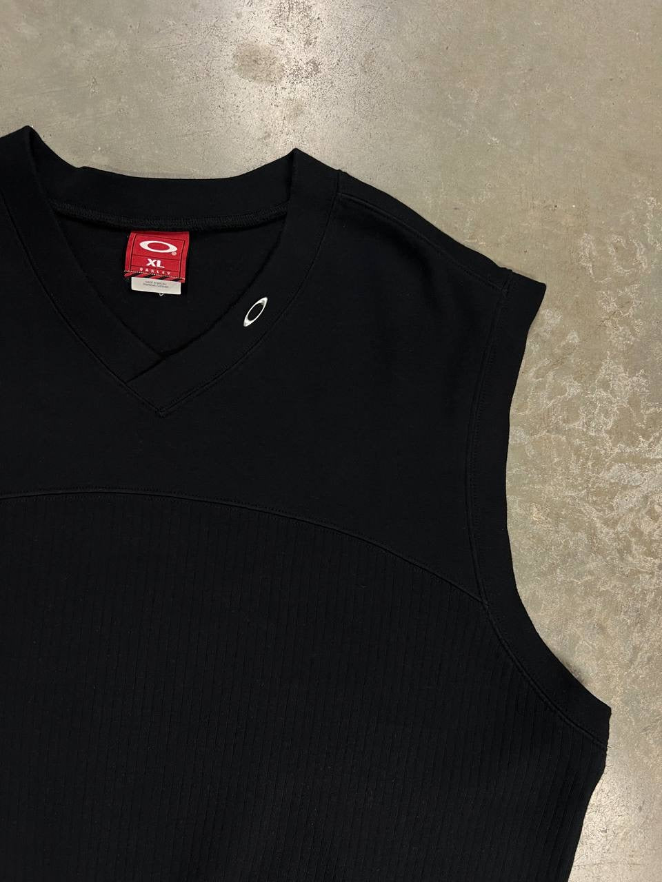 00s Vintage Oakley Vest
