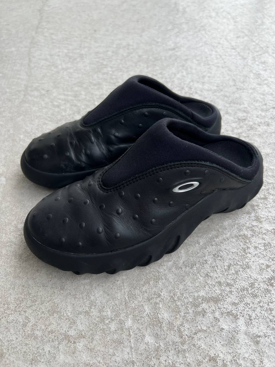 1998 Vintage Oakley Pickled Bobbie Mule Shoes