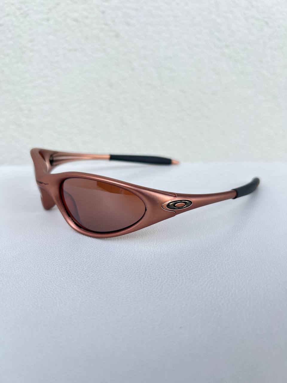 1999 Vintage Oakley Minute 1.0 FMJ Copper / VR28 Black Iridium Sunglasses