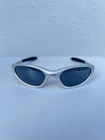 1999 Vintage Oakley Minute Sunglasses Silver / Black Iridium