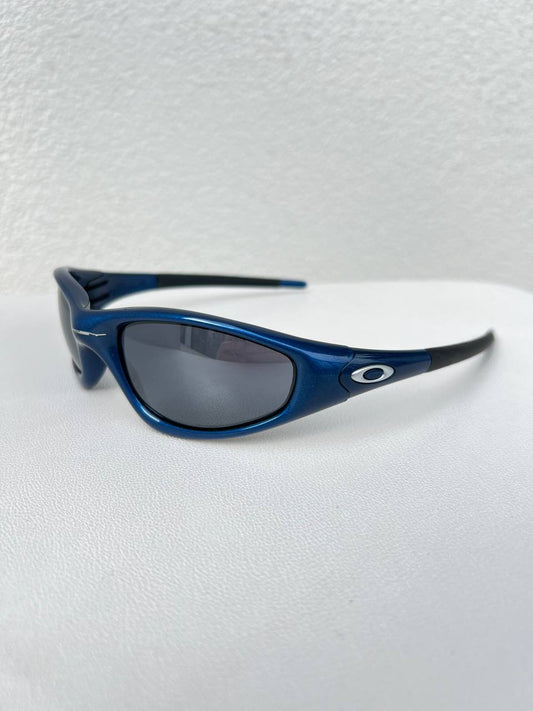 1999 Vintage Oakley Straight Jacket Blue Black Iridium Sunglasses