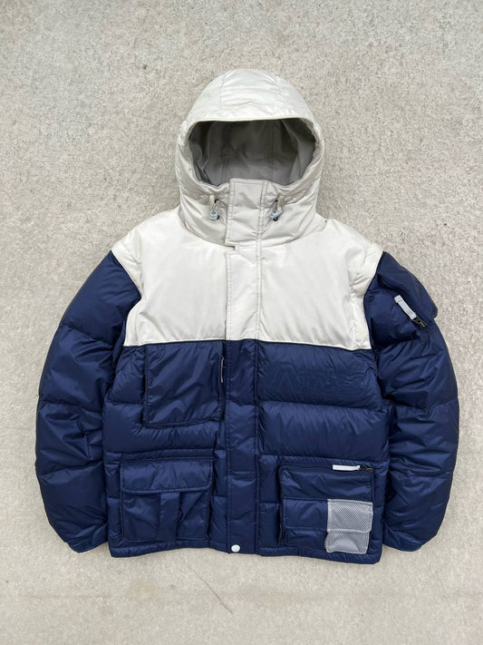 2000s Vintage Analog Burton Puffer Jacket Detachable Sleeves