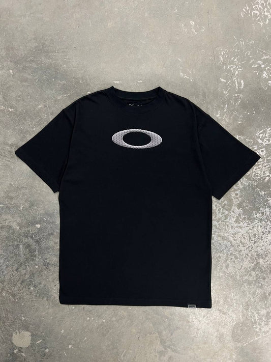 2000s Vintage Oakley T-Shirt Octopus Tentacles