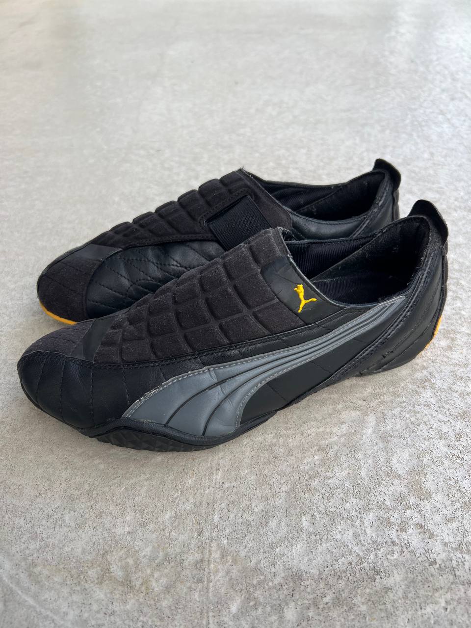 2000s Vintage Puma Uke Shoes