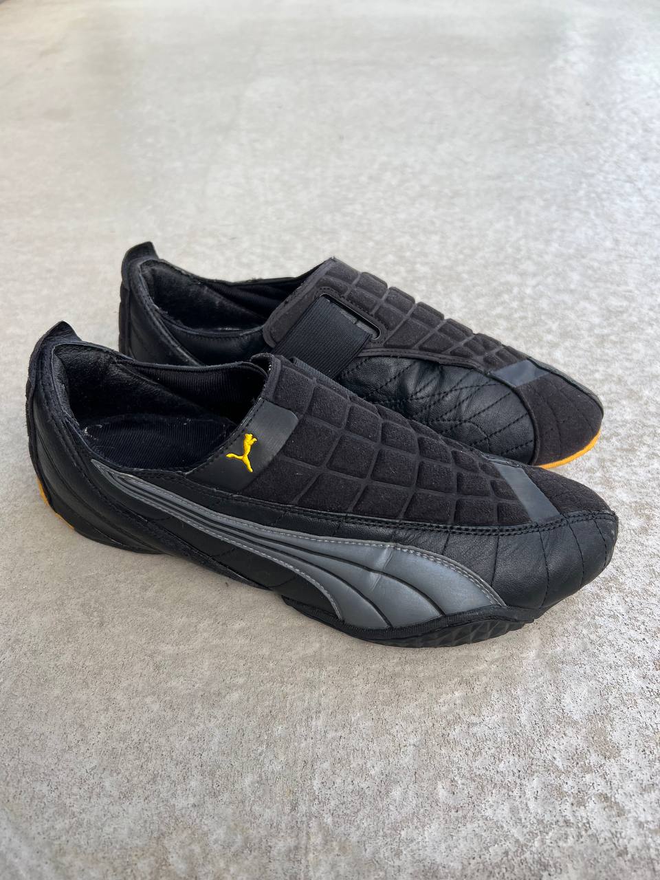 2000s Vintage Puma Uke Shoes