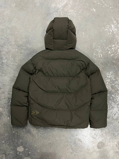 2004 Vintage Salomon Puffer jacket