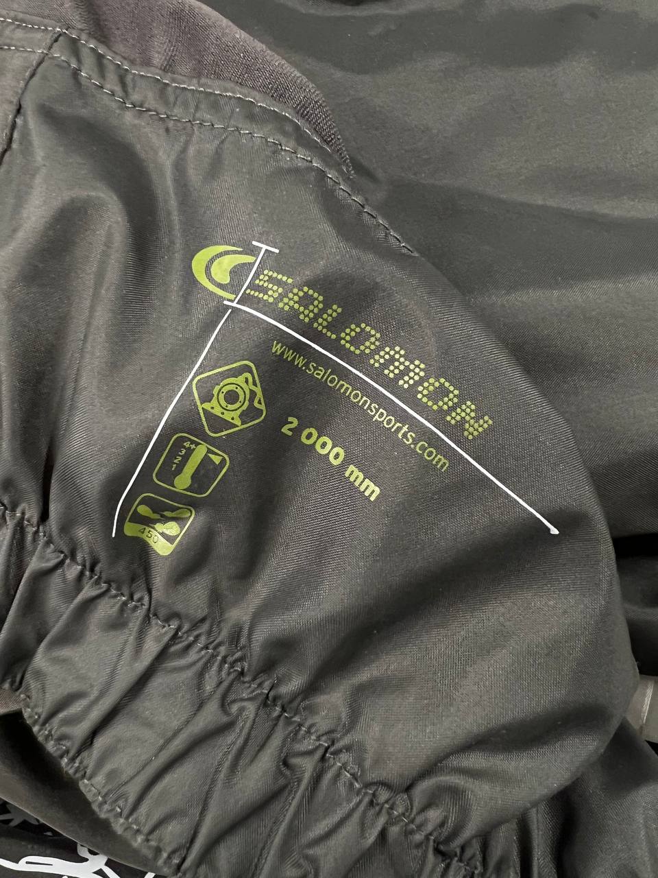 2005 Vintage Salomon Equipe Puffer Jacket