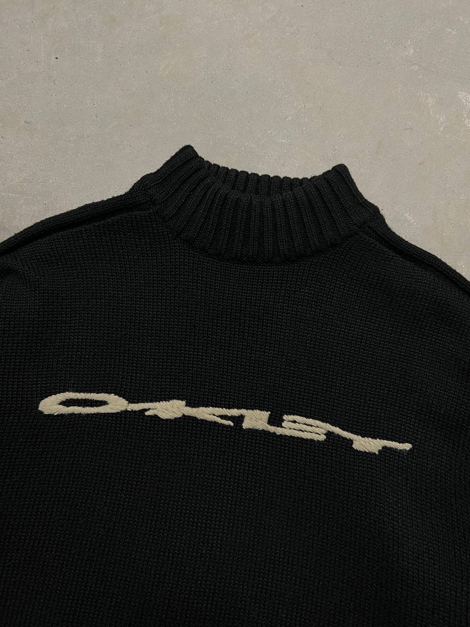 2005 Vintage Oakley Sweater