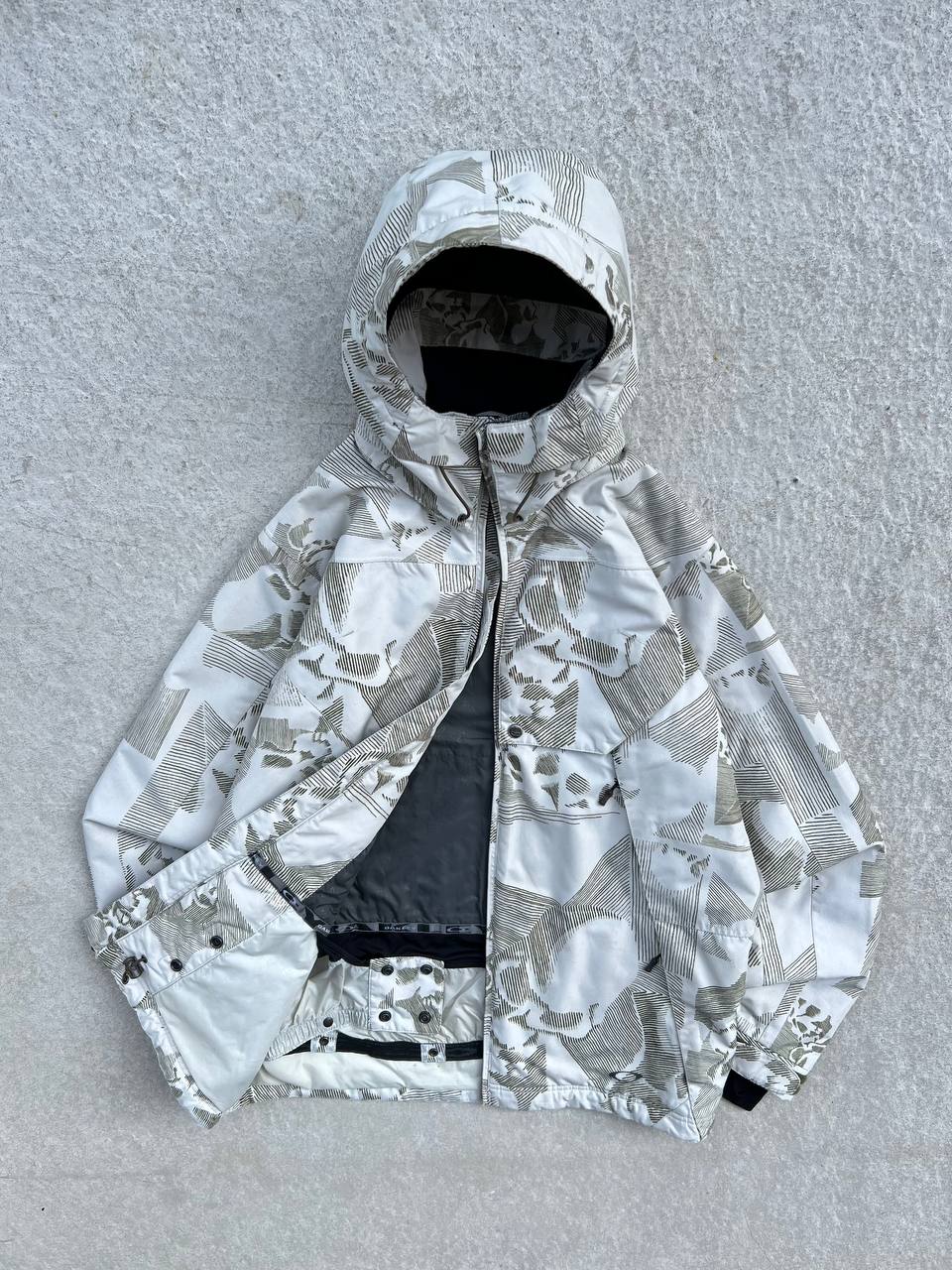 2008 Vintage Oakley Ski Jacket