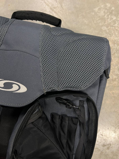 2004 Vintage Salomon Shoulder / Backpack Bag