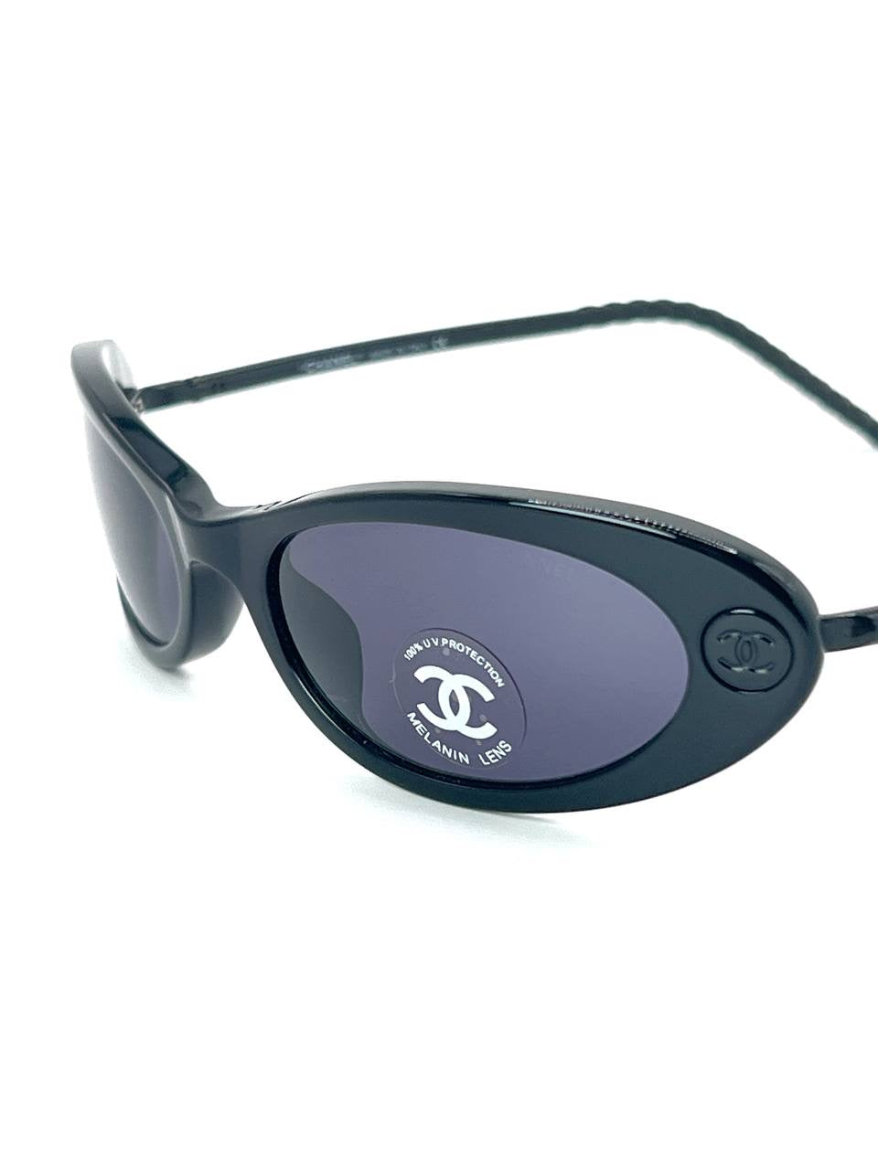 00s Vintage Chanel 5035 Black Sunglasses