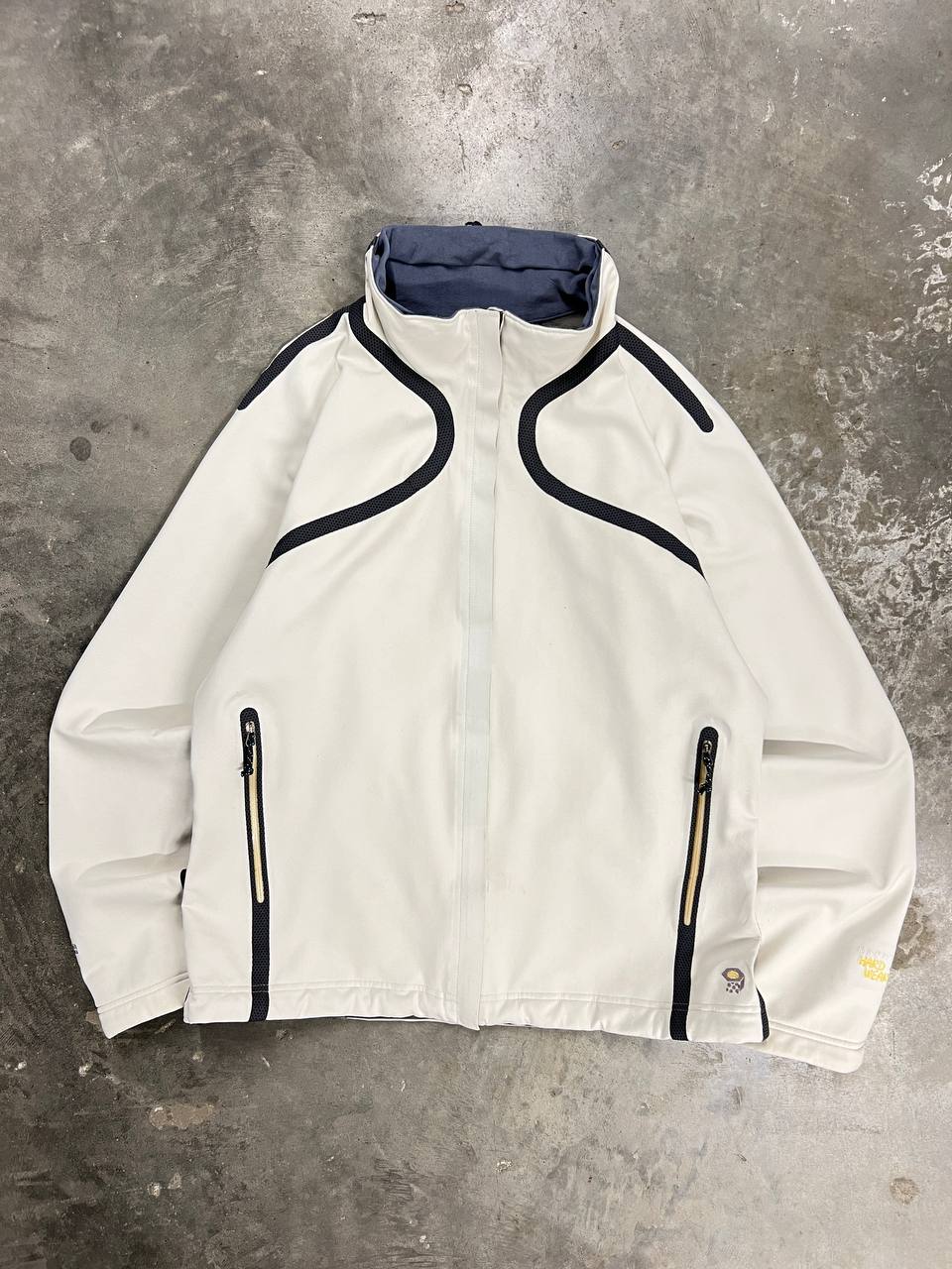 Mountain Hardwear Tapered Seams Softshell Jacket
