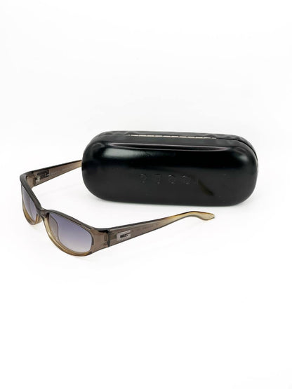 00s Vintage Gucci GG2456 Grey Gradient Sunglasses