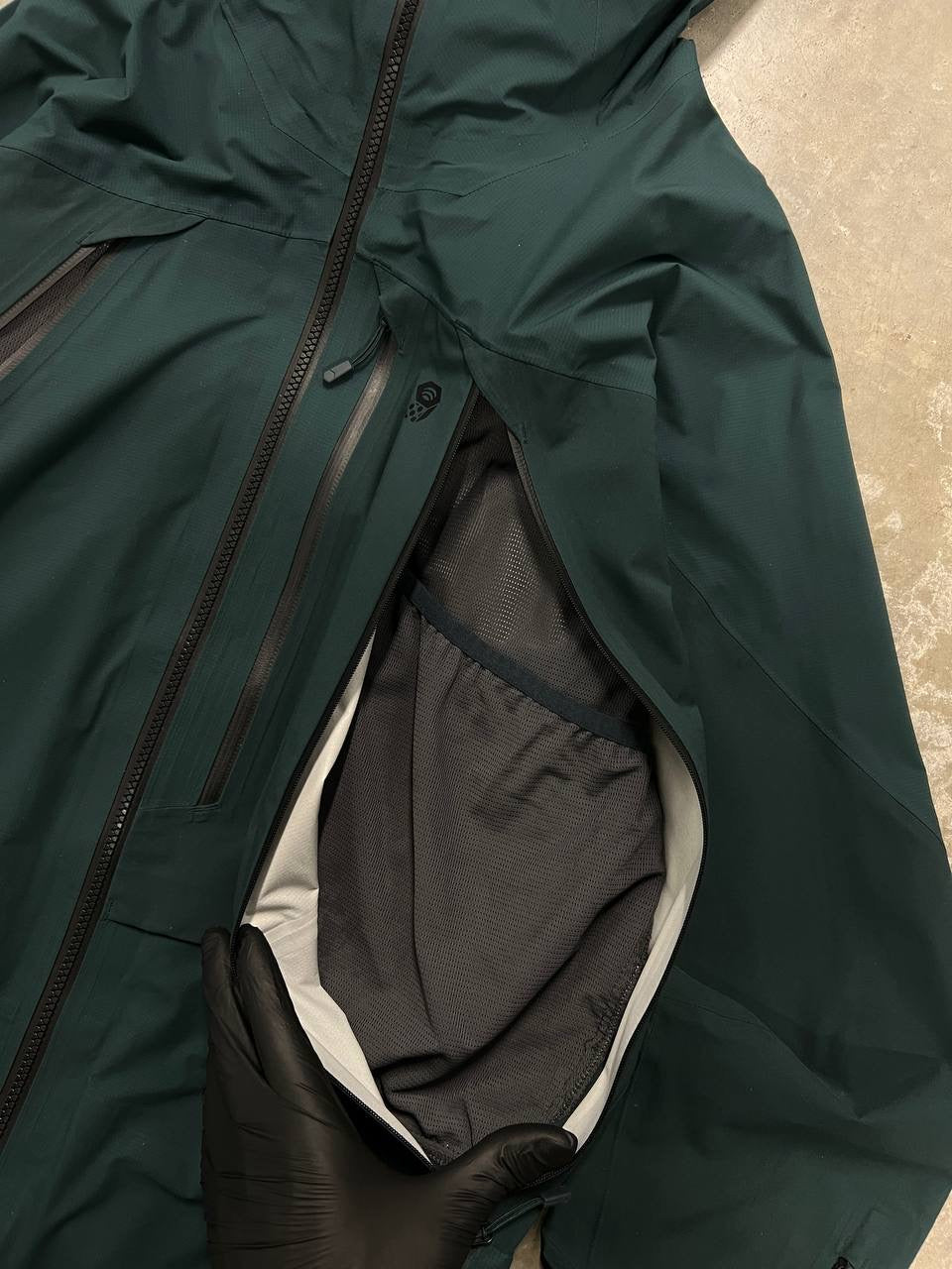 Mountain Hardwear Jacket