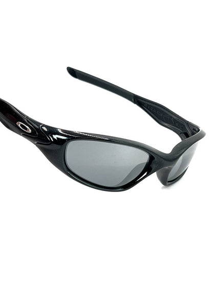 2007 Oakley Minute 2.0 Metallic Black / Black Iridium Polarized Sunglasses