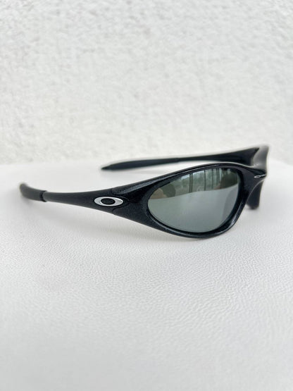 1998 Vintage Oakley Minute Gen 2 Metallic Black / Black Iridium Polarized Sunglasses