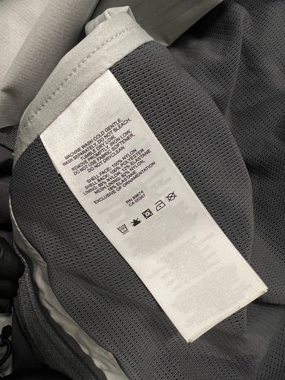 Mountain Hardwear Jacket