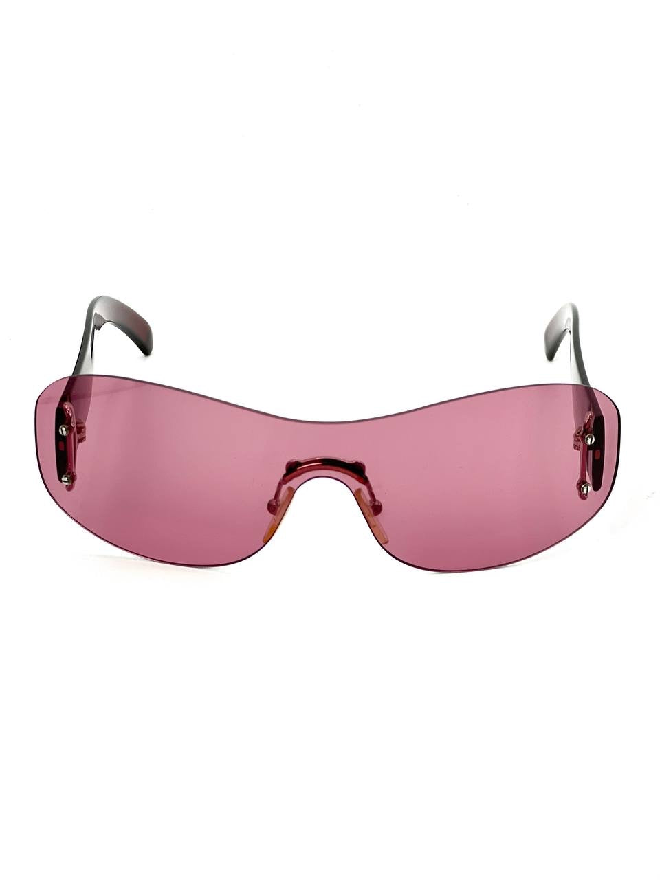 00s Vintage Gucci 2448 Pink Sunglasses