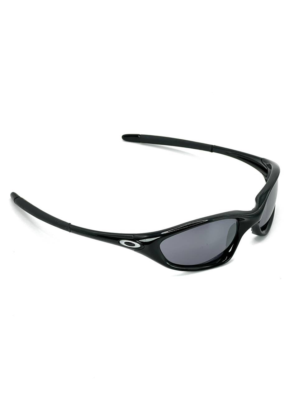 2000 Vintage Oakley XX Twenty Polished Black / Black Iridium Sunglasses
