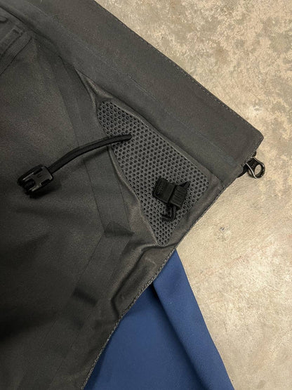 66 North Snaefell Shell Jacket