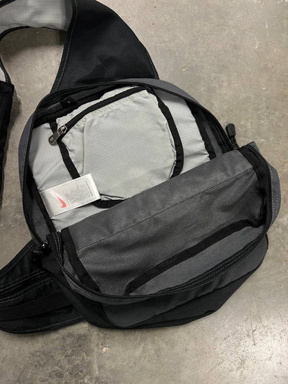 00s Vintage Nike Sling Bag