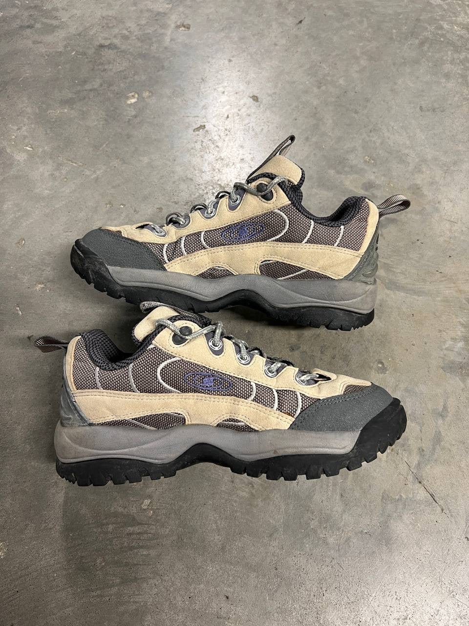 1999 Vintage Salomon Inco Low Shoes