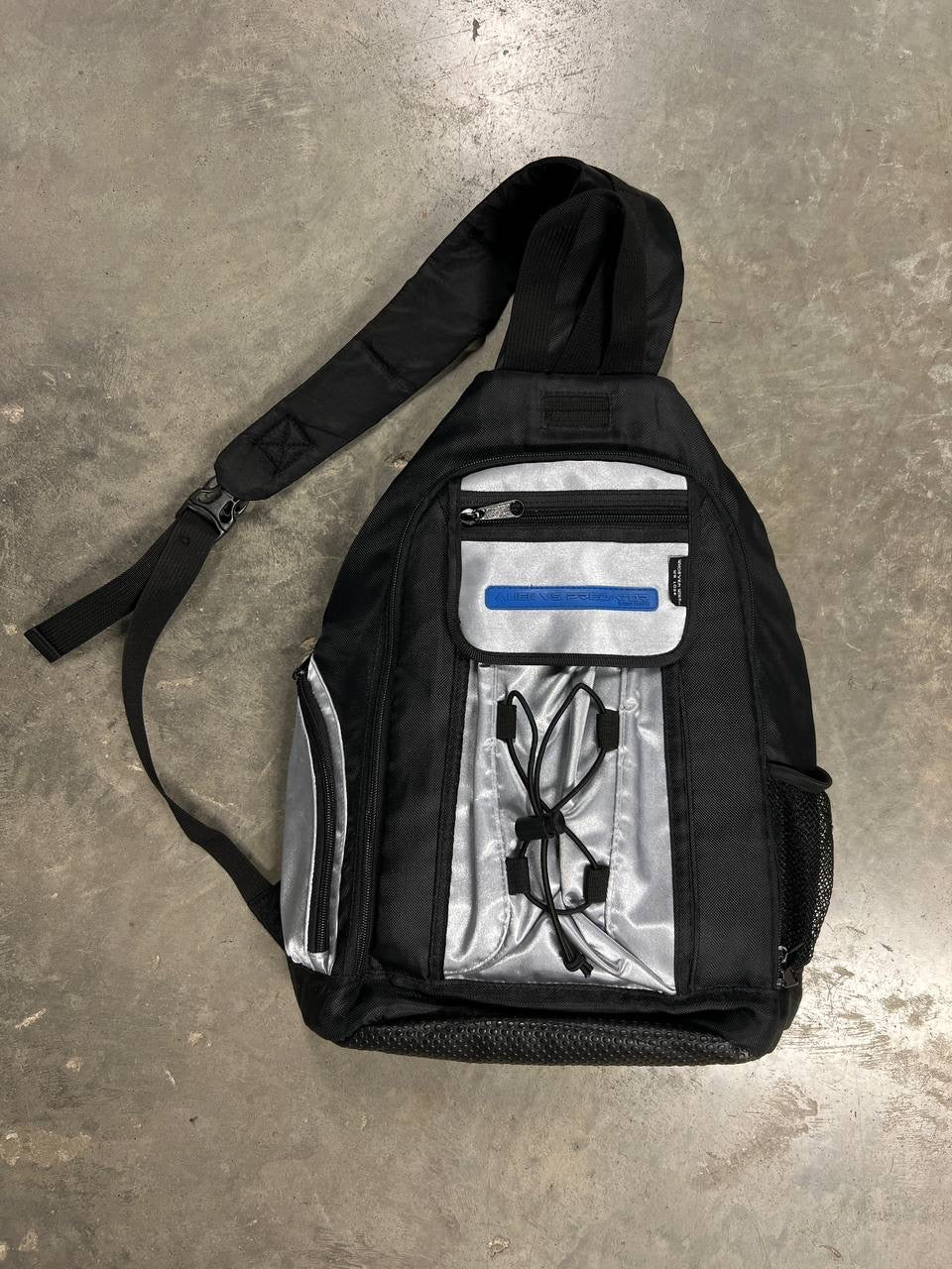 2004 Vintage Alien vs Predator Sling Bag Crossbody Backpack