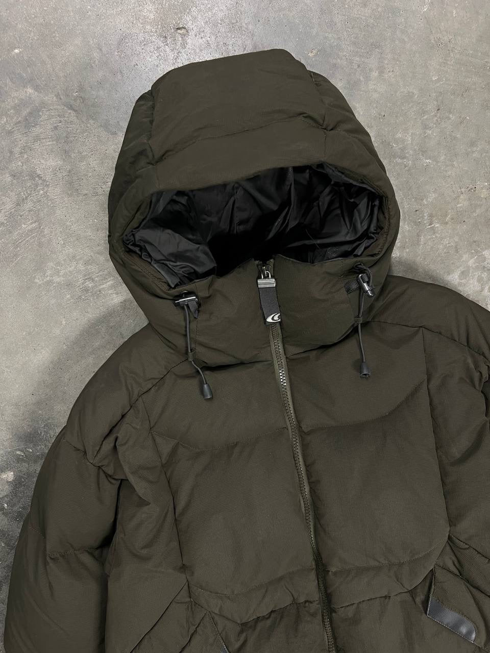 2004 Vintage Salomon Puffer Jacket
