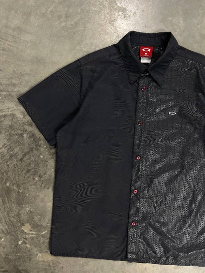 00s Vintage Oakley Optical Illusion Shirt
