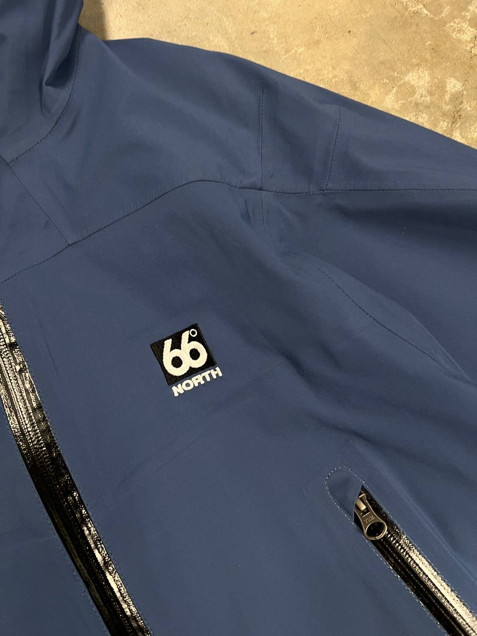 66 North Snaefell Shell Jacket