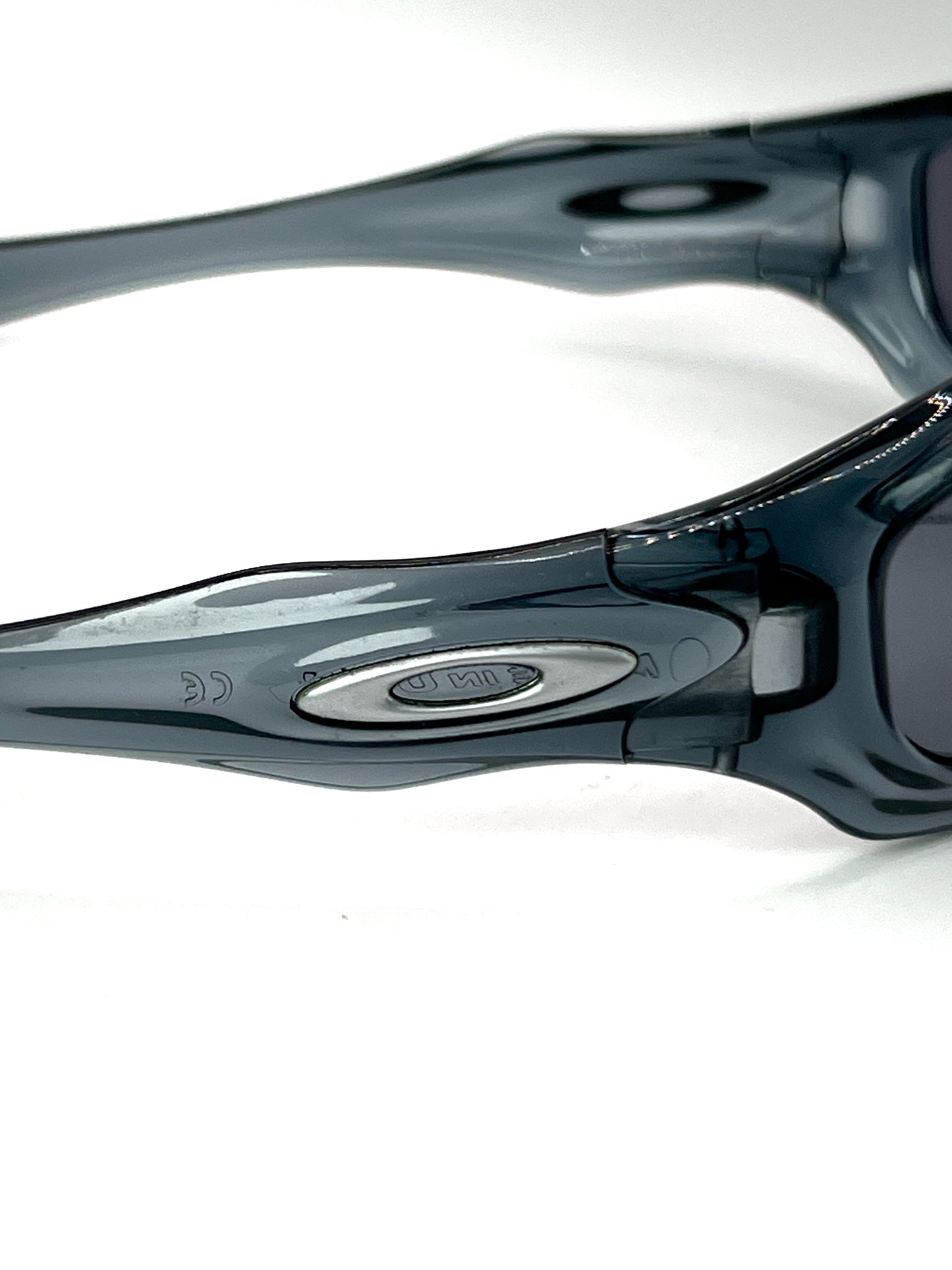 2003 Vintage Oakley Monster Dog Gen 1 Crystal Black Sunglasses