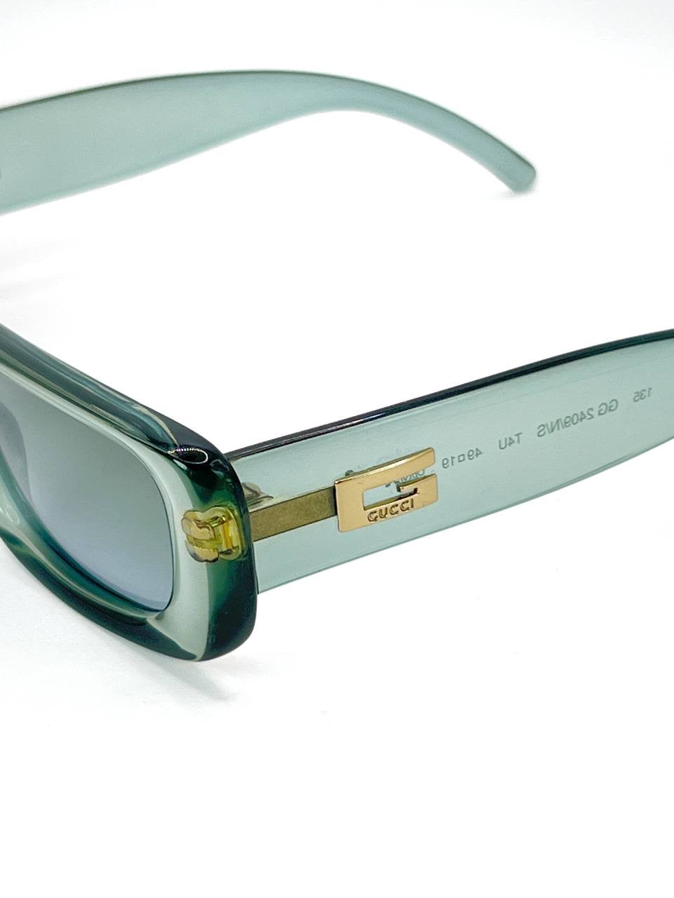 00s Vintage Gucci Sunglasses Transparent Green GG2409 Tom Ford Era