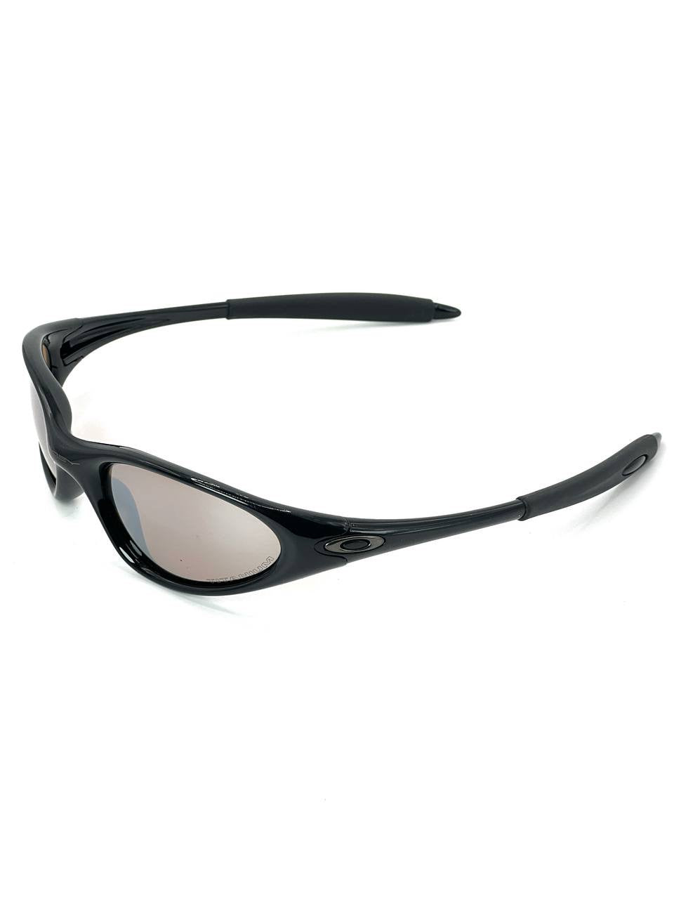 1999 Oakley Minute Gen 2 Jet Black / Titanium Iridium Sunglasses