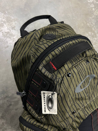 00s Vintage Oakley Planet Pack 2.0 Backpack Bag