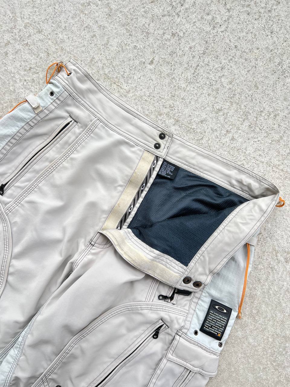 90s Vintage Oakley Software Mad Science Shorts