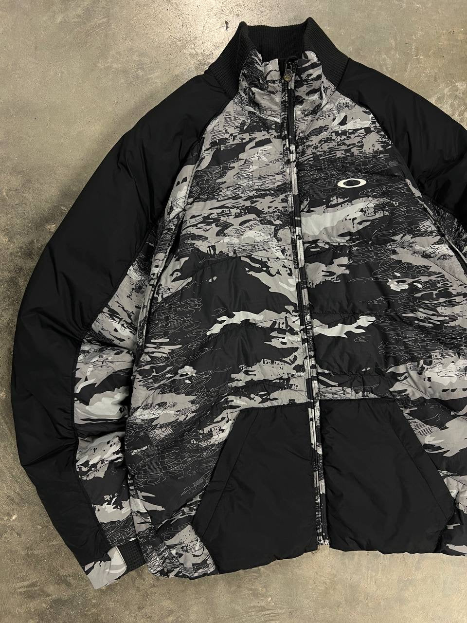Oakley Camo Puffer Jacket