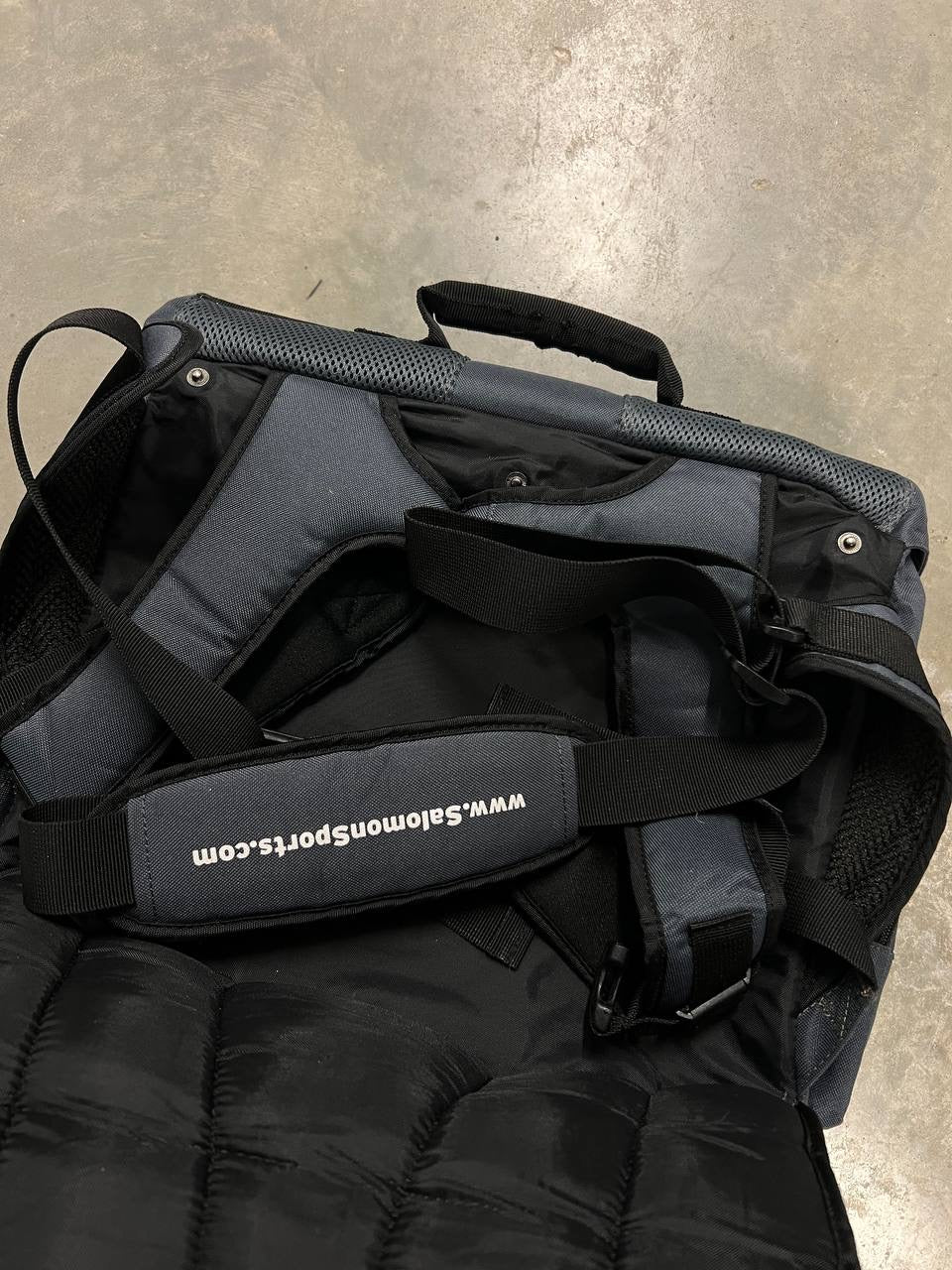 2004 Vintage Salomon Shoulder / Backpack Bag